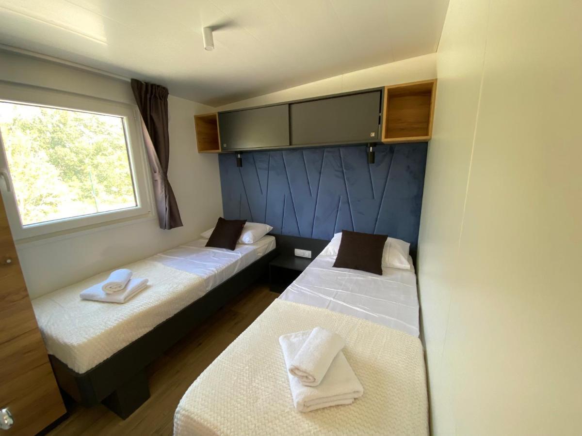 Mobile Home Saky, Biograd Na Moru Eksteriør bilde